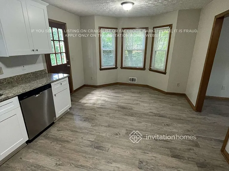 202 Valley Brook Dr — Photo 9