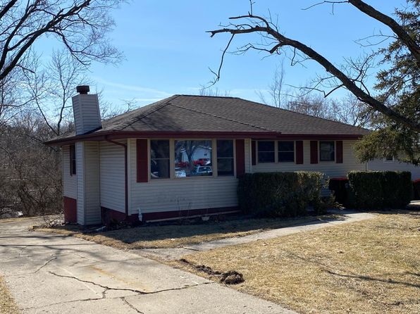 1924 W Austin Dr