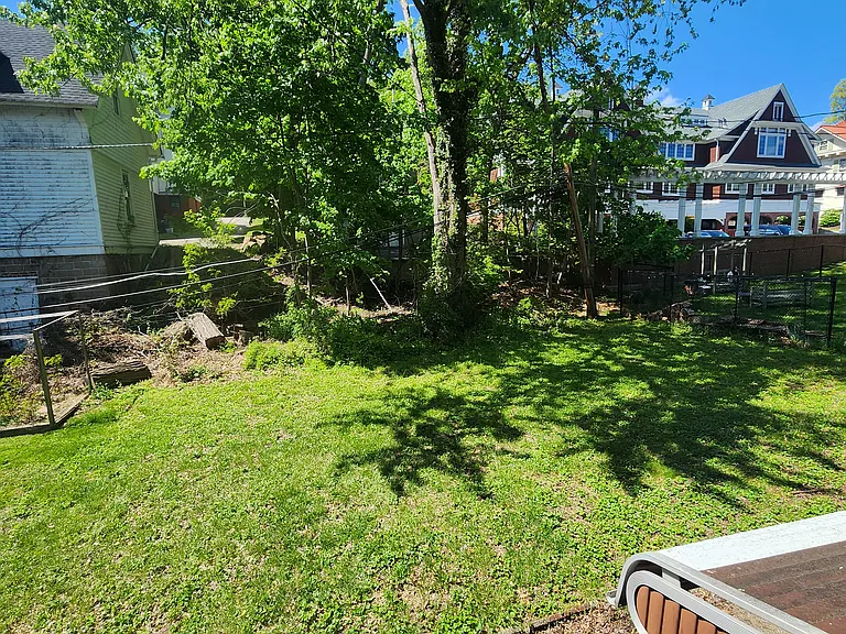 33 Wetmore Ave #A — Photo 15