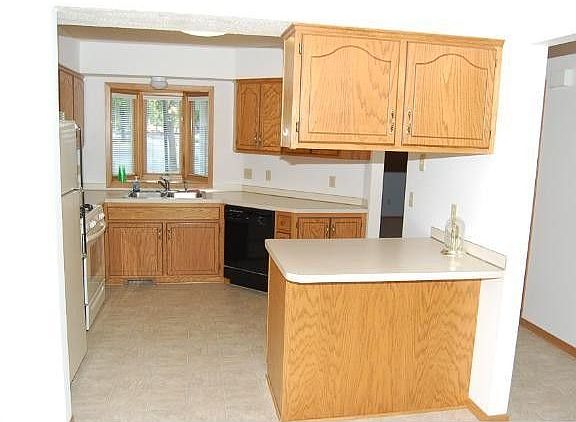 5th image of 8789 Norway St NW