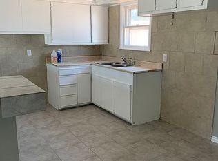 905 NE 2nd St, Andrews, TX 79714