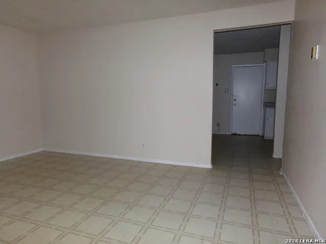5819 Castle Lk — Photo 19