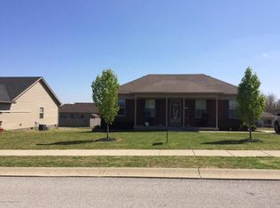 141 Crossfield Dr, Mount Washington, KY 40047