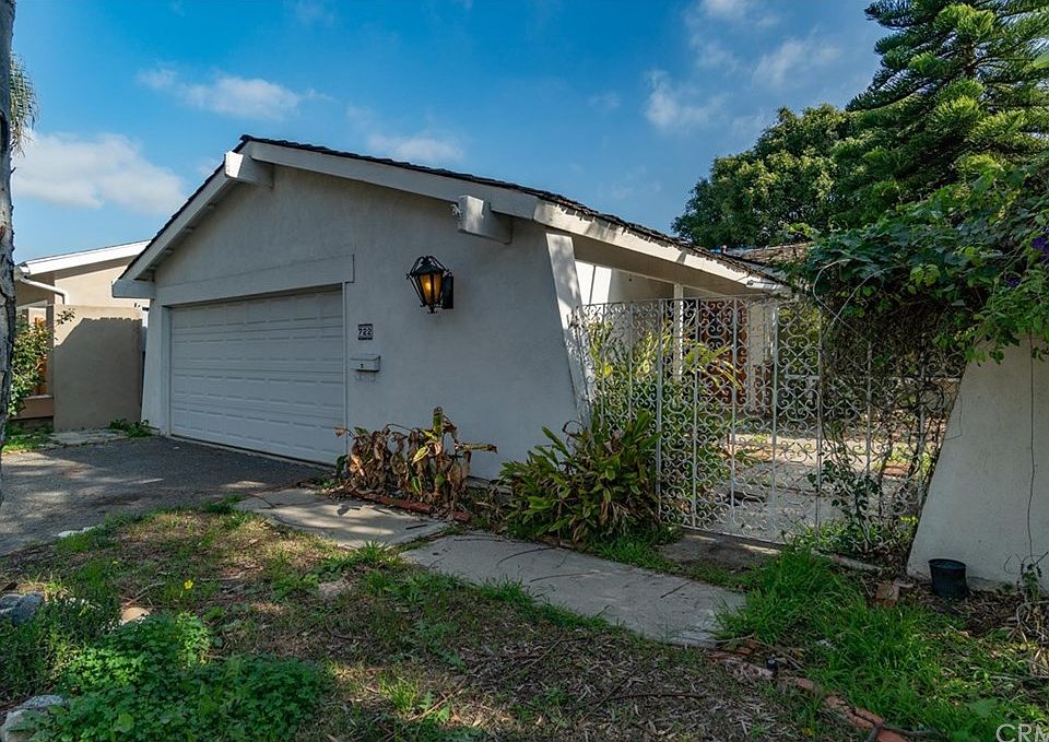 1st image of 722 Camino De Los Mares
