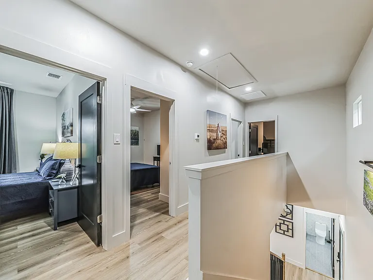 6786 River Rd — Photo 25