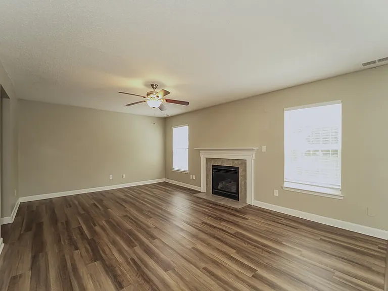 203 Kingville Dr — Photo 6