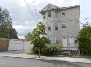 238 River Ave, Providence, RI 02908
