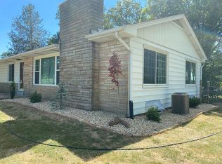 210 W Mangan Dr, Pacific, MO 63069