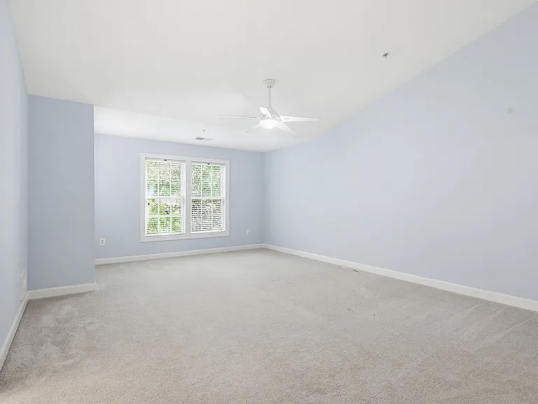 10635 Hillingdon Rd — Photo 21