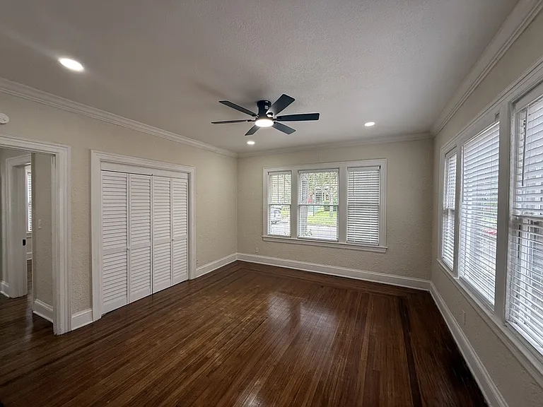 2738 Riverside Ave #14 — Photo 4