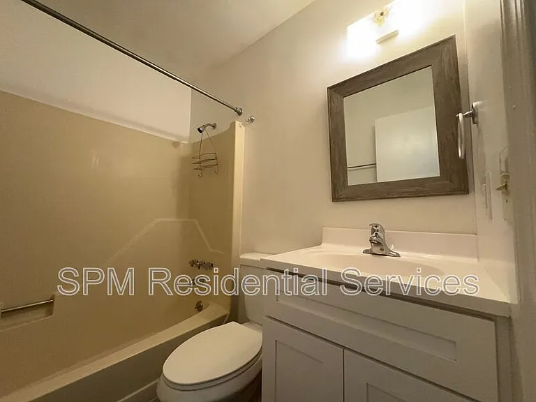 4805 Lord Nance Ct — Photo 12