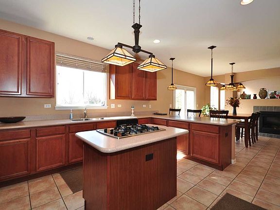 5th image of 1486 Hawksley Ln