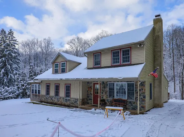 111 Fox Rd, Newmanstown, PA 17073