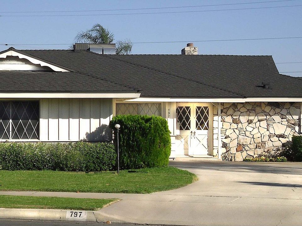 Wide 11,250 SF Lot
