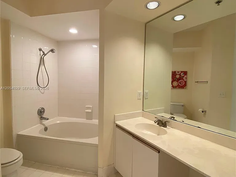 3165 NE 184th St #6205 — Photo 18