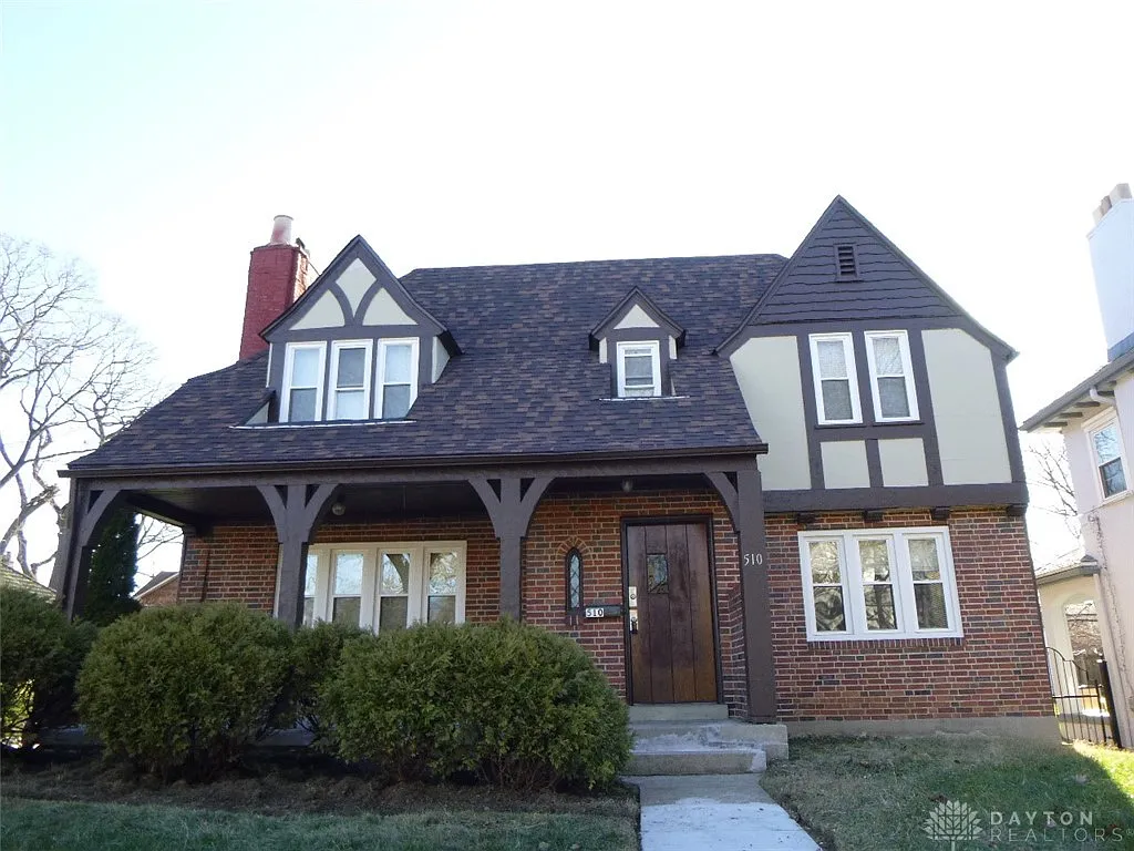 510 Alameda Pl photo 1