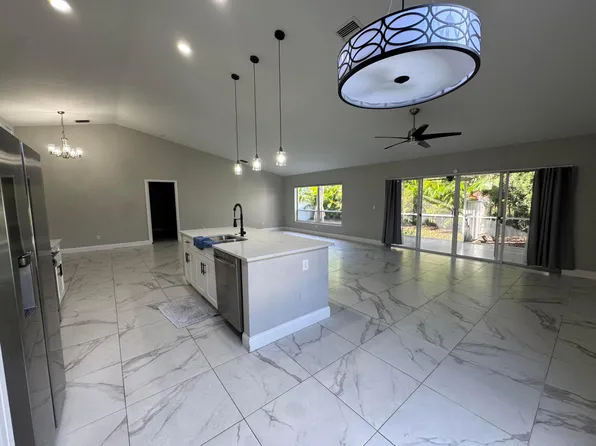 18750 Caspian Circle, Boca Raton, FL 33496