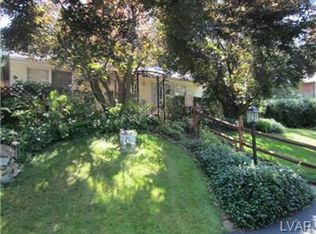 1942 Black River Rd, Bethlehem, PA 18015