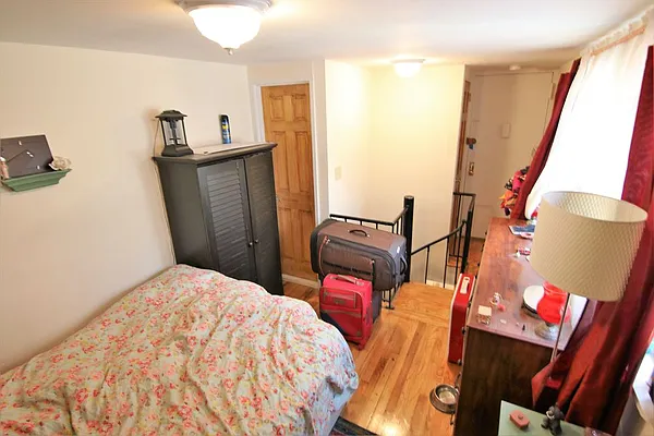 Rented by JK Dansar Corp | media 6