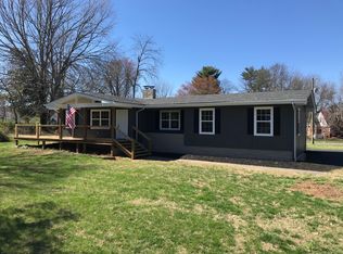 328 Cedar Springs Rd, Athens, TN 37303