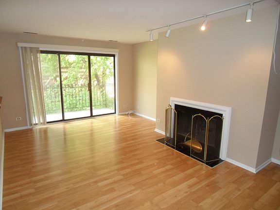 2nd image of 1501 Oak Ave APT 106