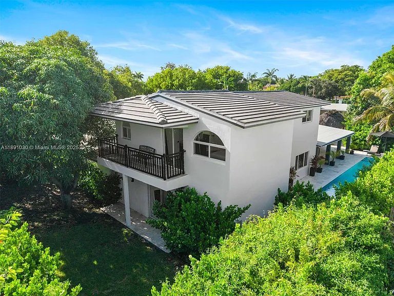 1651 SW 13th Ave — Photo 84