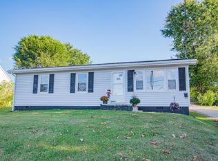 915 E Withers Rd, Wytheville, VA 24382