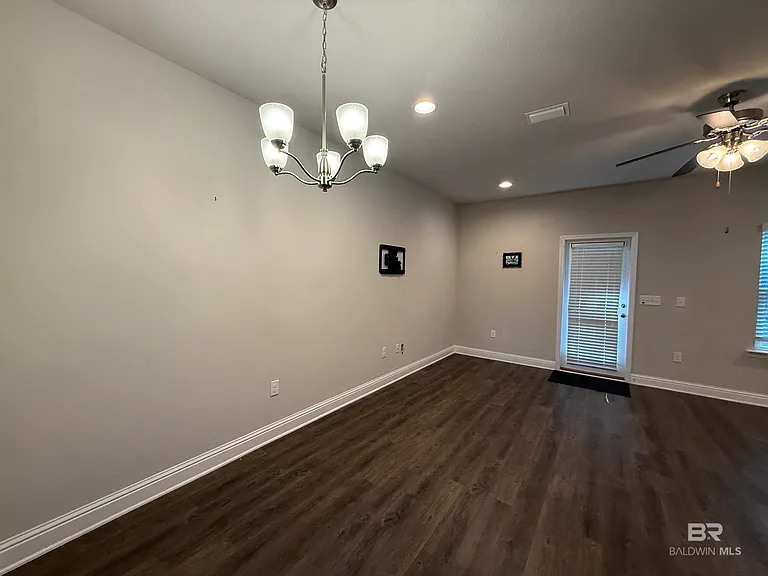 25806 Pollard Rd #17 — Photo 4