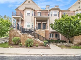 25575 Portico Ln, Novi, MI 48375