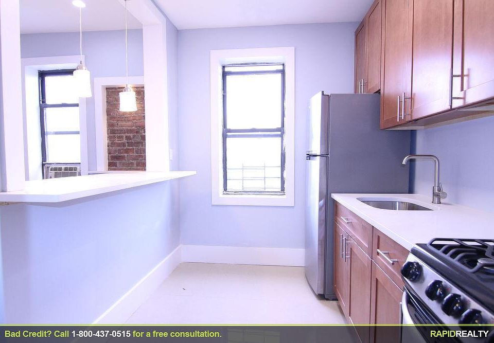 1st image of 8932 138th St