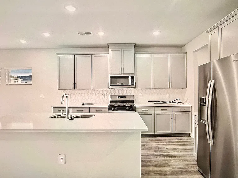 290A White Birch Ln — Photo 4