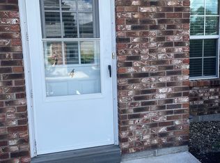 25B Pine Ln APT 4, Albany, NY 12203