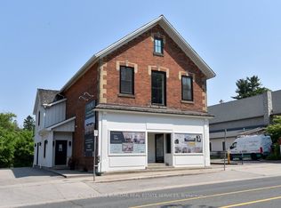 284 Wilson St E #201, Ancaster, ON L9G2B9