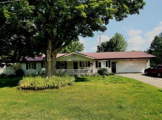 3022 W Garfield Rd, New Era, MI 49446