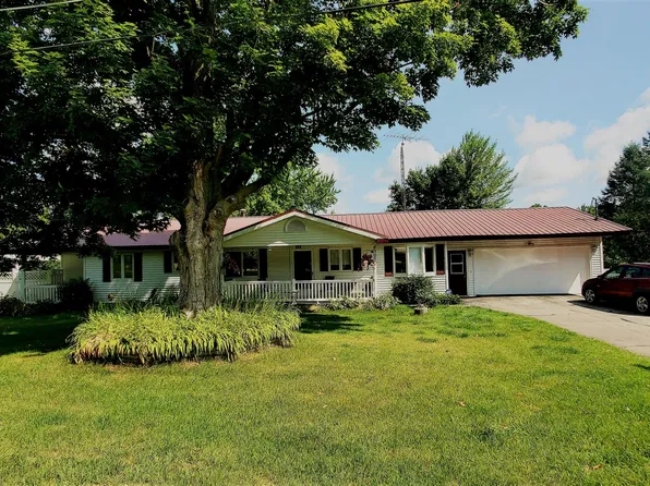 3022 W Garfield Rd, New Era, MI 49446