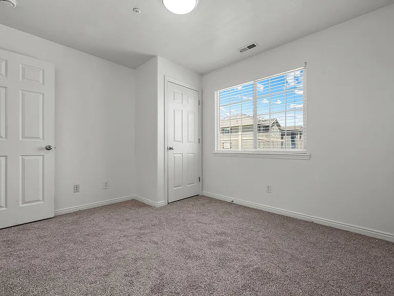 3531 E Rock Creek Rd #C7 — Photo 12