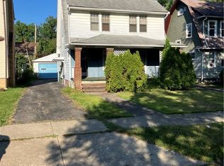 1058 Pembrook Rd, Cleveland Heights, OH 44121