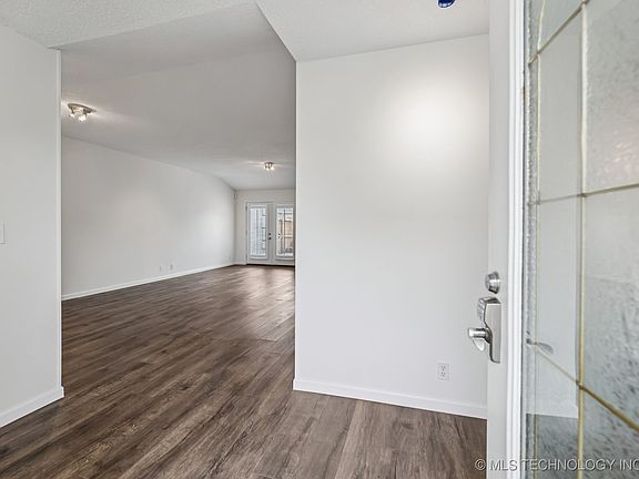 3rd image of 8316 E 81st Pl