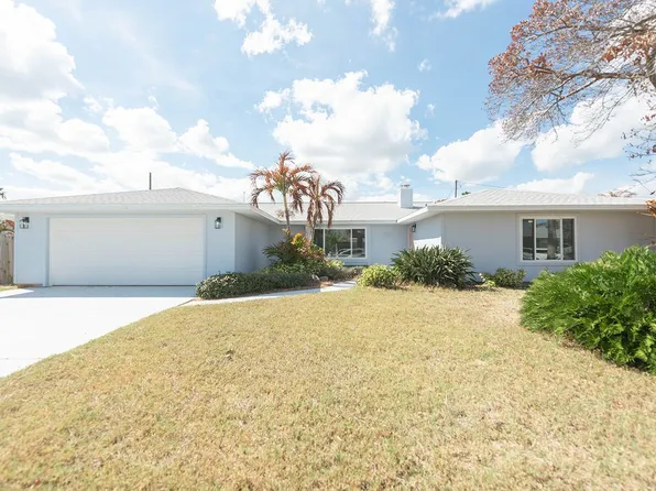 790 Palm Dr, Satellite Beach, FL 32937