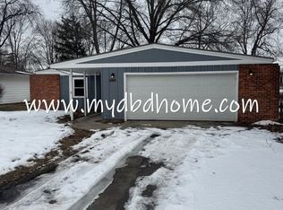 1008 Reed Rd, Fort Wayne, IN 46815