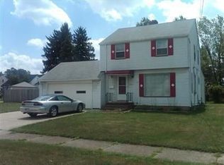 7803 Pelham Dr, Parma, OH