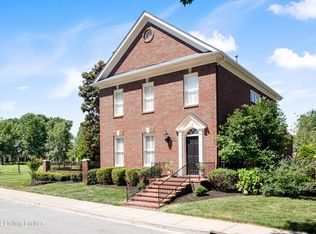 8401 Broecker Blvd, Louisville, KY 40241