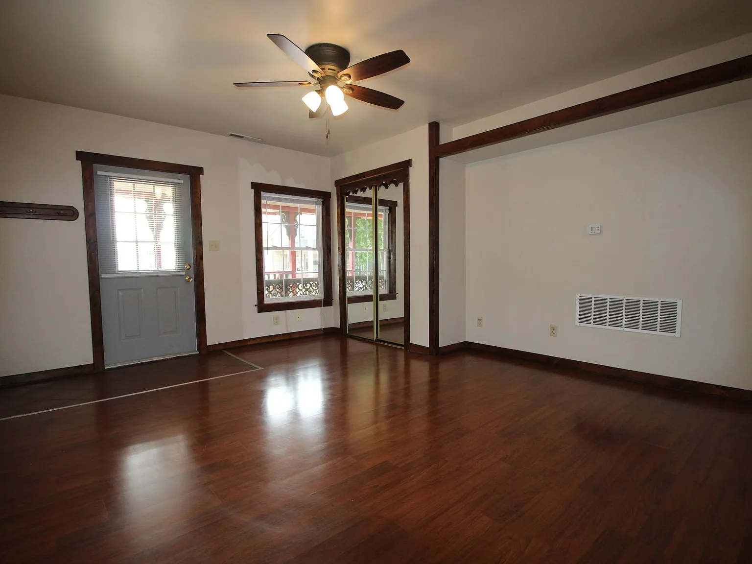 1 bed, 650 sqft, $950 — Photo 3