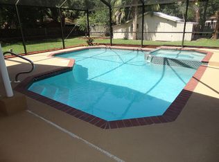 233 S Cypress St, Labelle, FL 33935