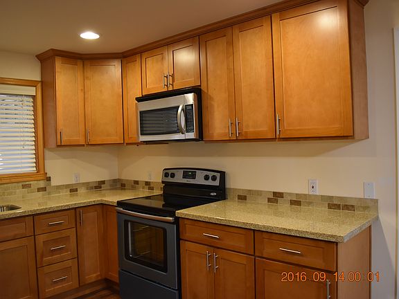 3rd image of 11003 SE 248th St APT A