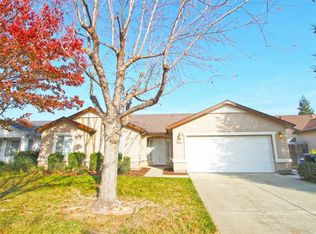 3212 W Sedona Ave, Visalia, CA 93291