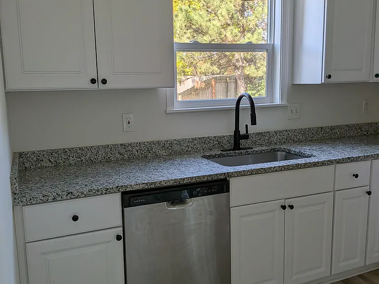 3910 Overland Cir — Photo 2