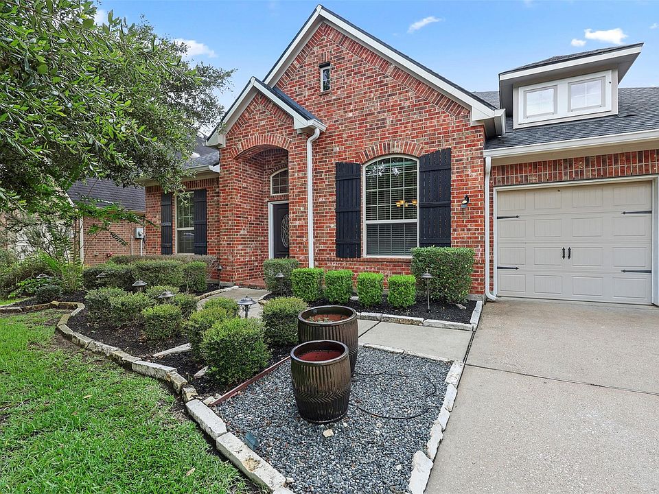1st image of 2902 Red Maple Dr