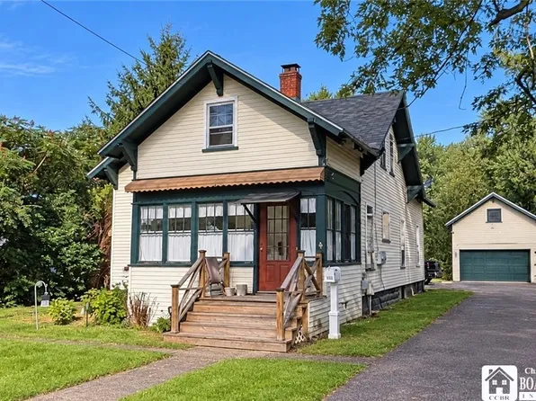 275 E Main St, Westfield, NY 14787