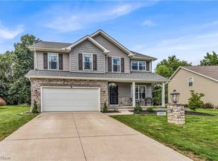 1074 Wayne Trl, Vermilion, OH 44089
